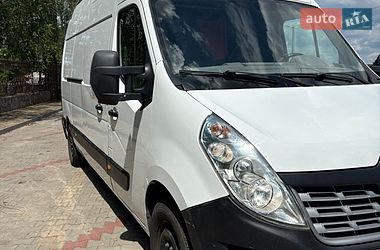 Вантажний фургон Renault Master 2015 в Маневичах