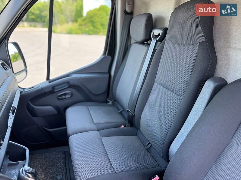 Грузовой фургон Renault Master 2021 в Ровно