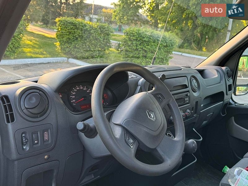 Автовоз Renault Master 2018 в Емильчине
