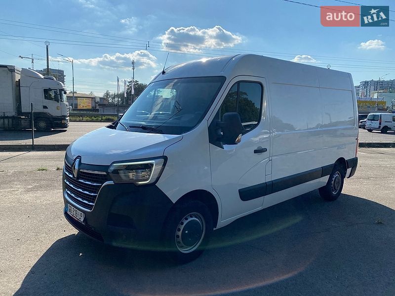 Renault Master 2021