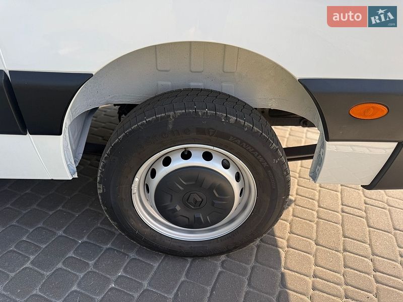Грузовой фургон Renault Master 2022 в Днепре