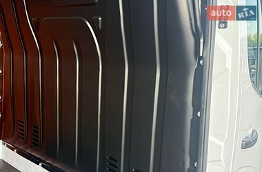 Грузовой фургон Renault Master 2022 в Днепре