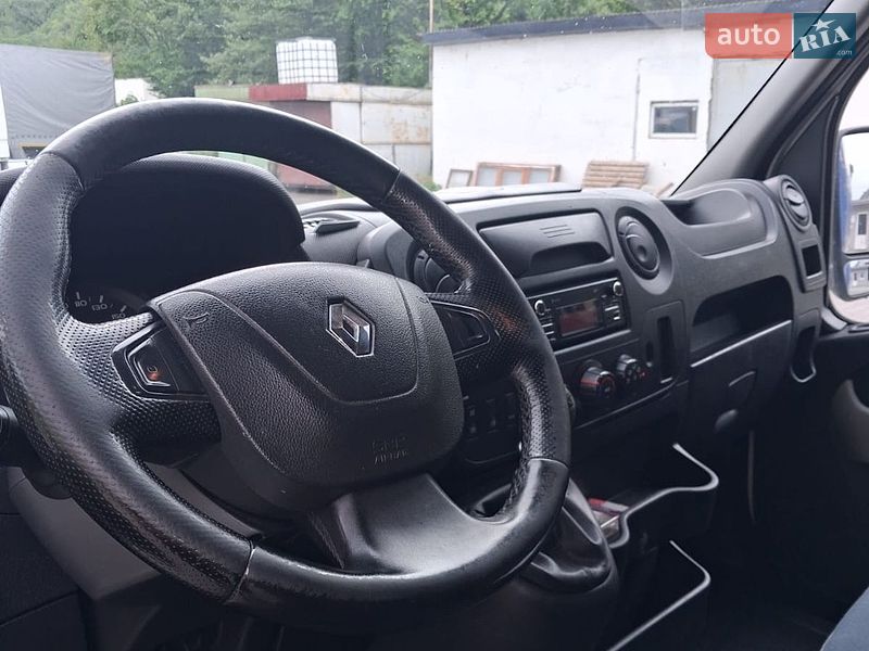Микроавтобус грузовой (до 3,5т) Renault Master 2018 в Ужгороде