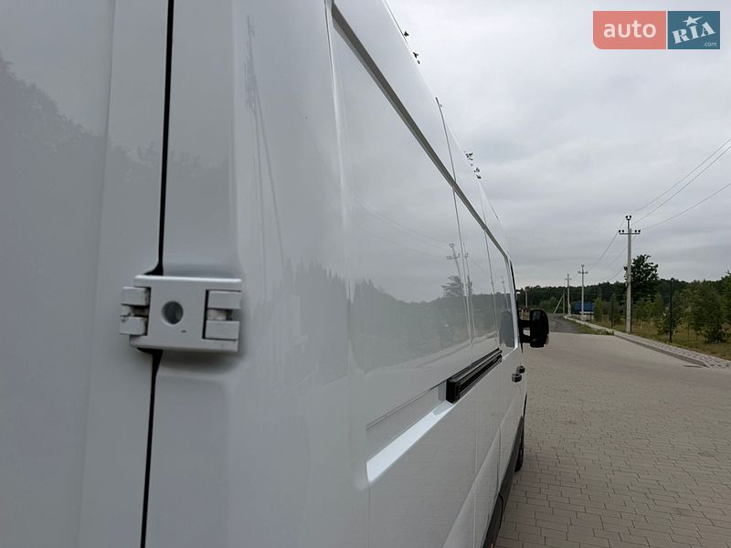 Вантажний фургон Renault Master 2023 в Ковелі