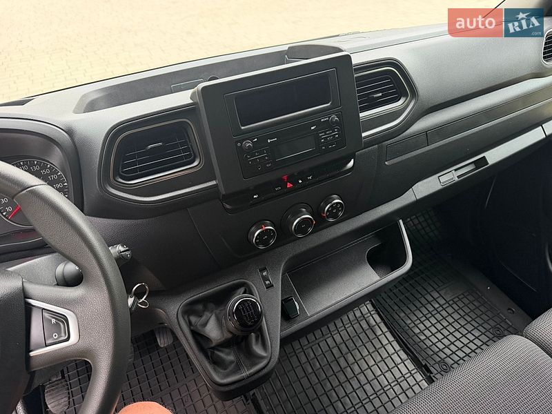 Вантажний фургон Renault Master 2023 в Ковелі