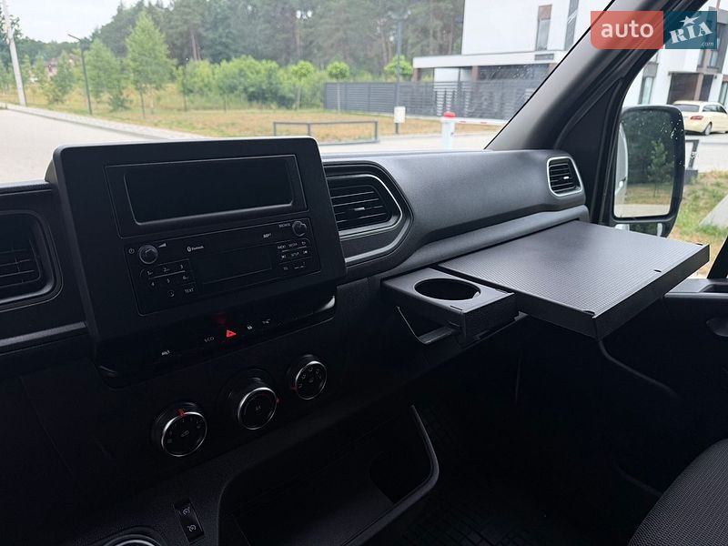 Вантажний фургон Renault Master 2023 в Ковелі