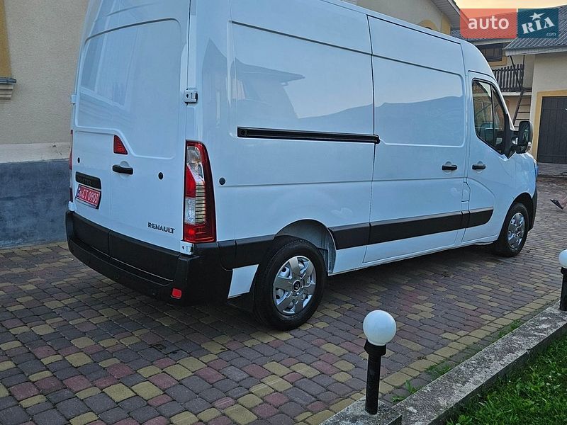 Грузовой фургон Renault Master 2022 в Дубно