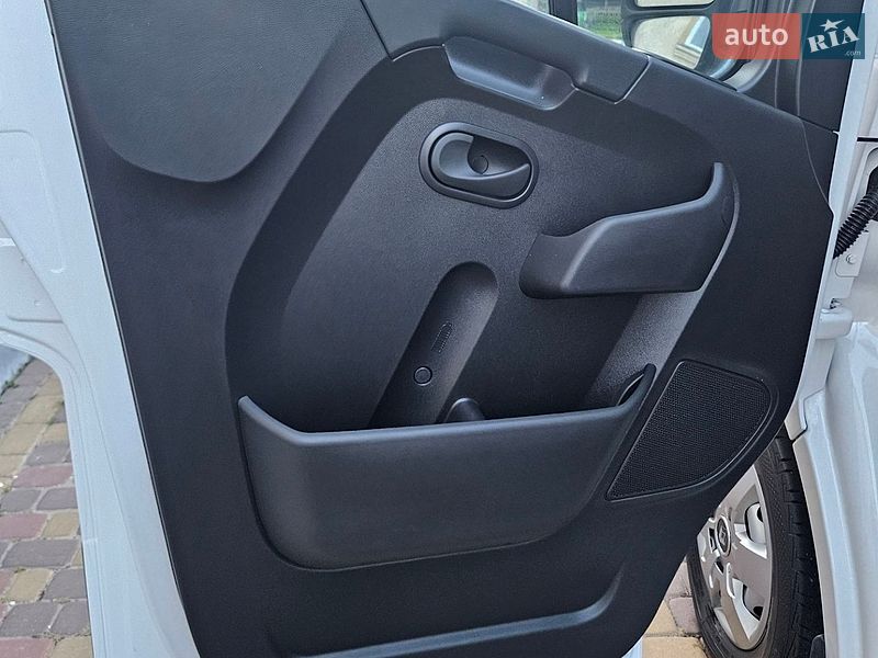 Грузовой фургон Renault Master 2022 в Дубно