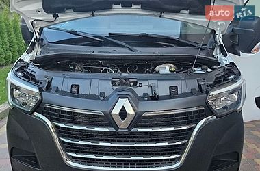 Грузовой фургон Renault Master 2022 в Дубно
