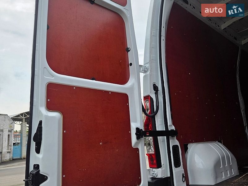 Грузовой фургон Renault Master 2022 в Днепре фото 46 Грузовой фургон Renault Master 2022 в Днепре