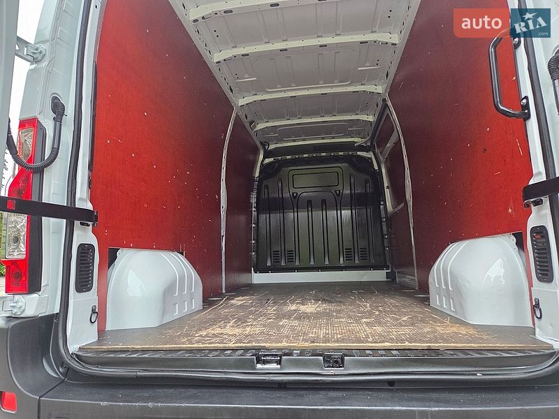 Грузовой фургон Renault Master 2022 в Днепре фото 47 Грузовой фургон Renault Master 2022 в Днепре