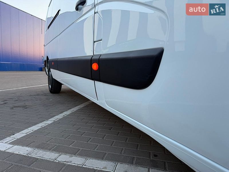 Грузовой фургон Renault Master 2022 в Днепре фото 73 Грузовой фургон Renault Master 2022 в Днепре
