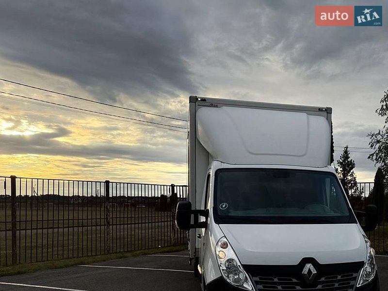 Вантажний фургон Renault Master 2017 в Луцьку