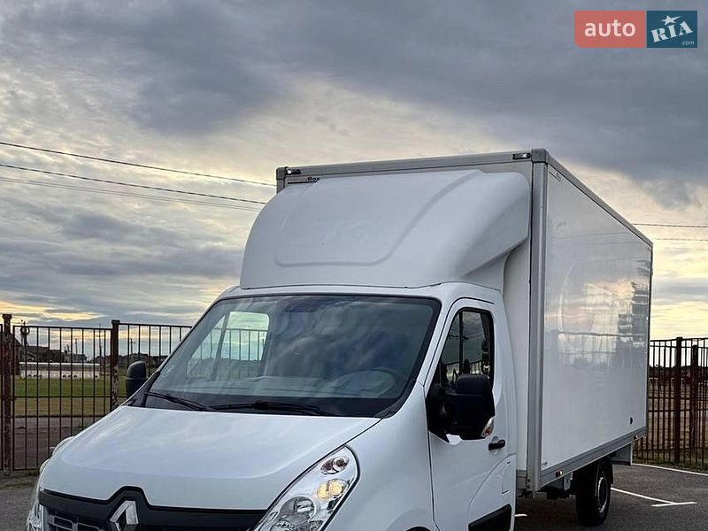 Вантажний фургон Renault Master 2017 в Луцьку