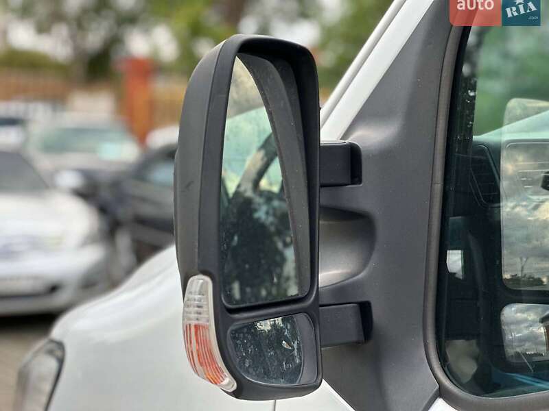 Грузовой фургон Renault Master 2019 в Одессе