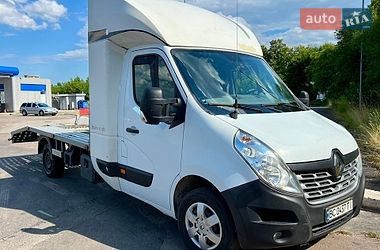 Евакуатор Renault Master 2016 в Львові