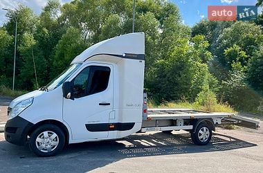 Евакуатор Renault Master 2016 в Львові