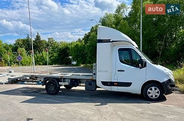 Евакуатор Renault Master 2016 в Львові