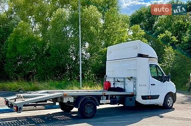 Евакуатор Renault Master 2016 в Львові