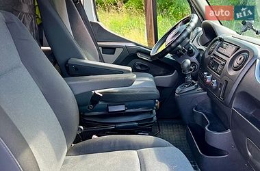 Евакуатор Renault Master 2016 в Львові