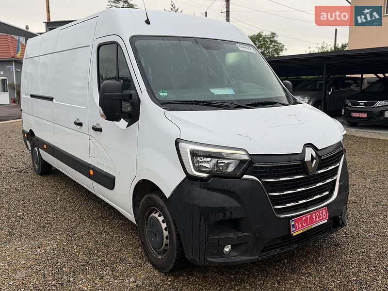 Вантажний фургон Renault Master 2022 в Калуші