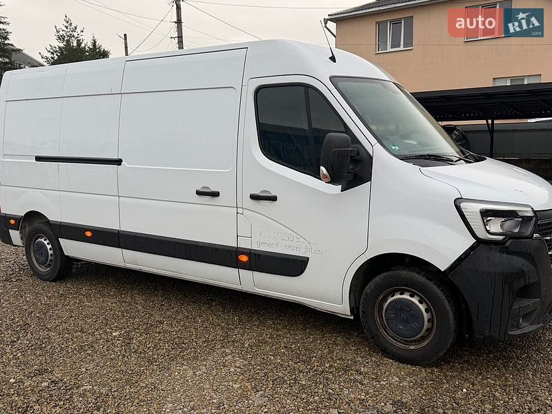 Вантажний фургон Renault Master 2022 в Калуші