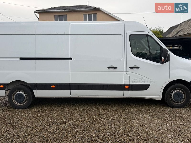 Вантажний фургон Renault Master 2022 в Калуші