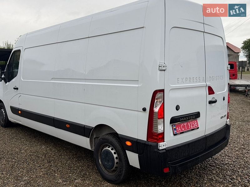 Вантажний фургон Renault Master 2022 в Калуші