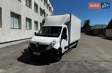 Вантажний фургон Renault Master 2016 в Полтаві