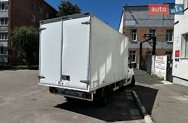 Вантажний фургон Renault Master 2016 в Полтаві