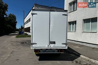 Вантажний фургон Renault Master 2016 в Полтаві