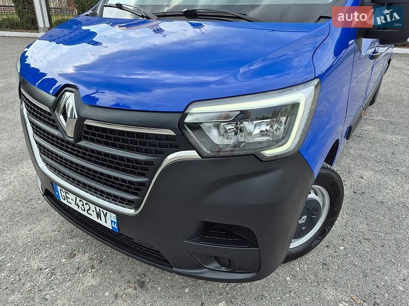Грузовой фургон Renault Master 2022 в Дубно