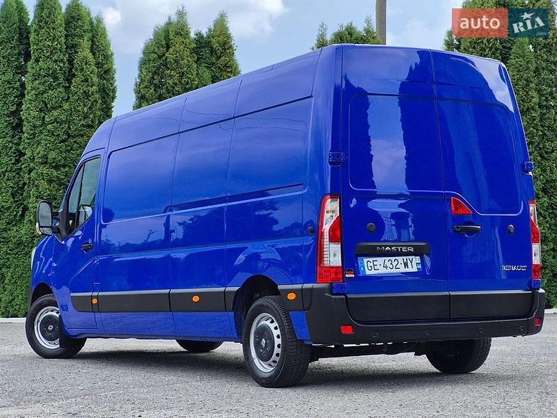 Грузовой фургон Renault Master 2022 в Дубно