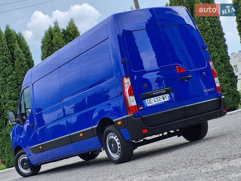 Грузовой фургон Renault Master 2022 в Дубно