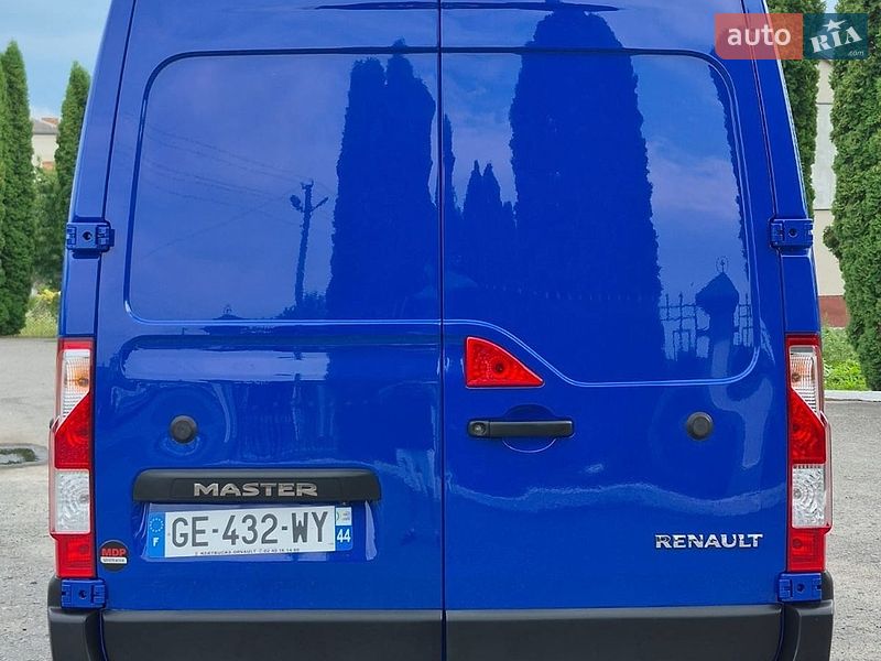Грузовой фургон Renault Master 2022 в Дубно