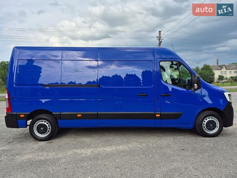 Грузовой фургон Renault Master 2022 в Дубно