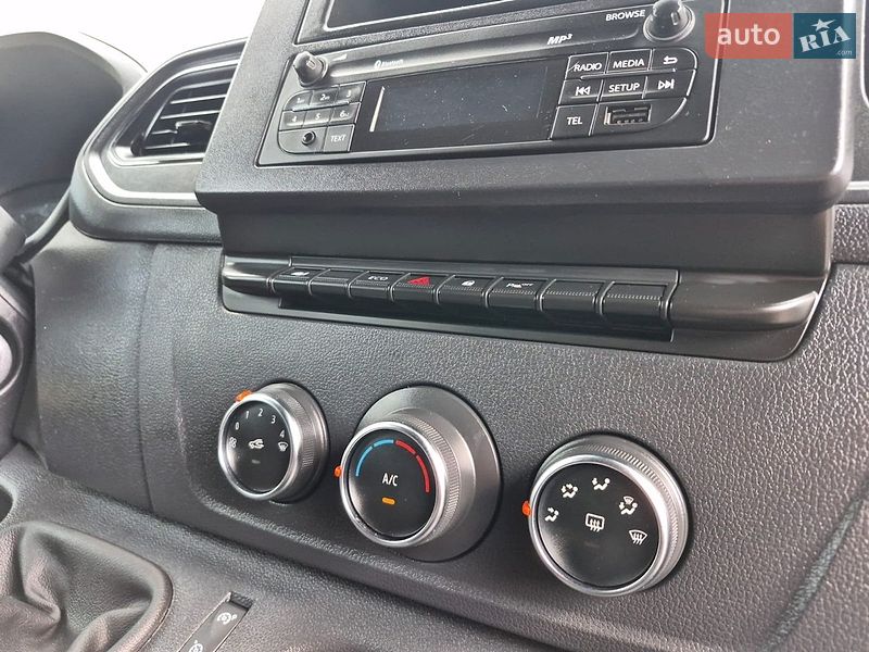 Грузовой фургон Renault Master 2022 в Дубно