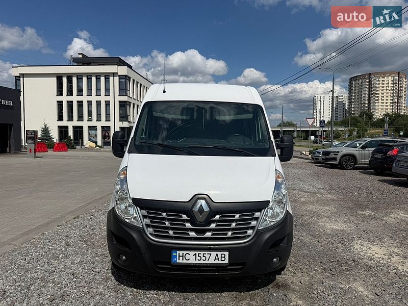 Вантажопасажирський фургон Renault Master 2018 в Львові