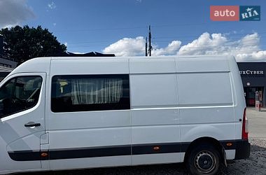 Вантажопасажирський фургон Renault Master 2018 в Львові