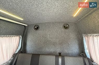 Вантажопасажирський фургон Renault Master 2018 в Львові