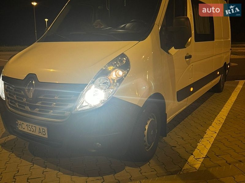 Вантажопасажирський фургон Renault Master 2018 в Львові