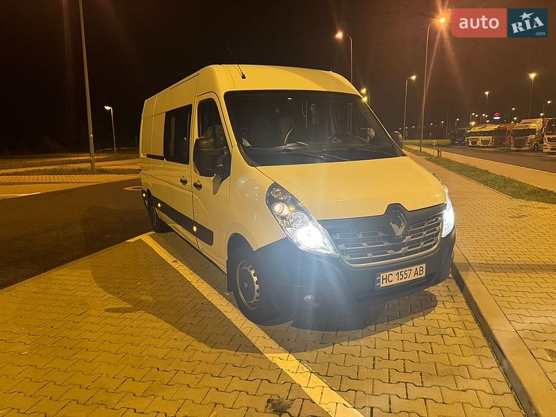 Вантажопасажирський фургон Renault Master 2018 в Львові