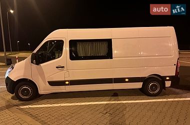Вантажопасажирський фургон Renault Master 2018 в Львові
