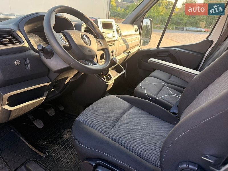 Вантажний фургон Renault Master 2021 в Луцьку