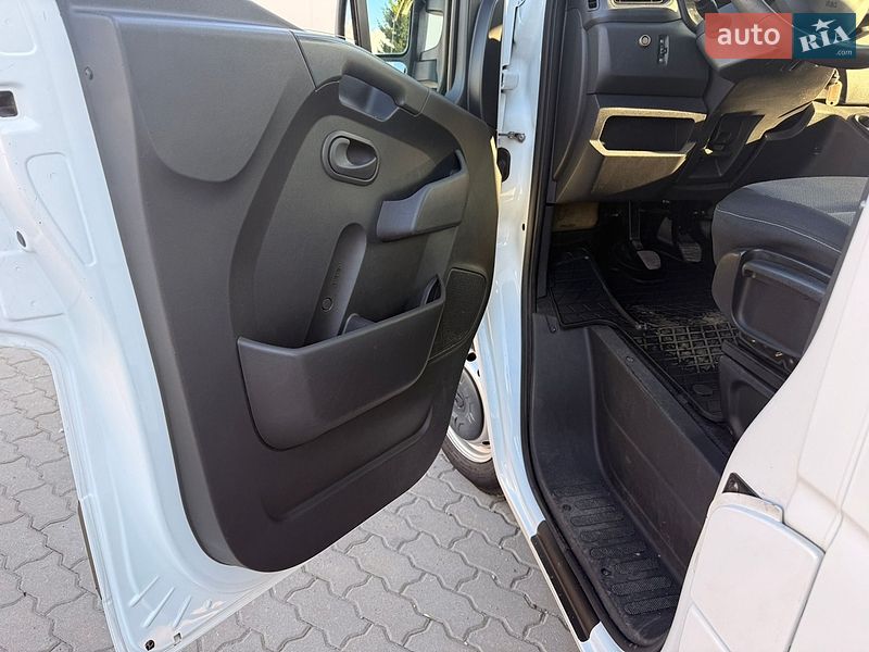 Вантажний фургон Renault Master 2021 в Луцьку