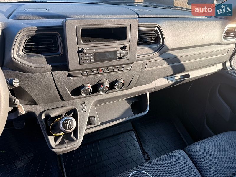 Вантажний фургон Renault Master 2021 в Луцьку