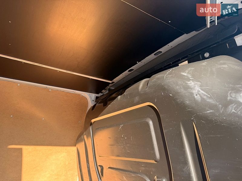 Вантажний фургон Renault Master 2021 в Луцьку