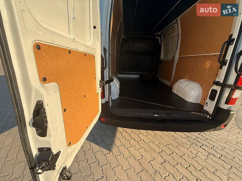 Вантажний фургон Renault Master 2021 в Луцьку