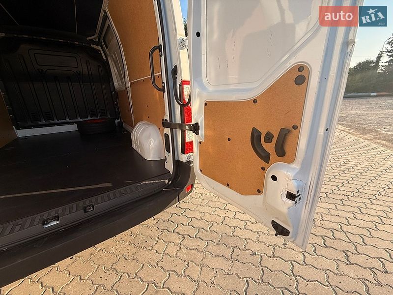 Вантажний фургон Renault Master 2021 в Луцьку