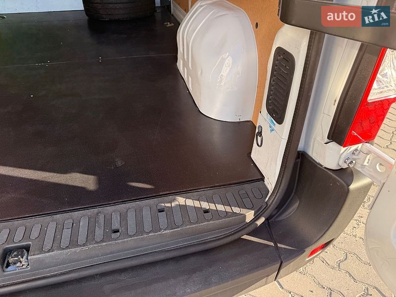 Вантажний фургон Renault Master 2021 в Луцьку